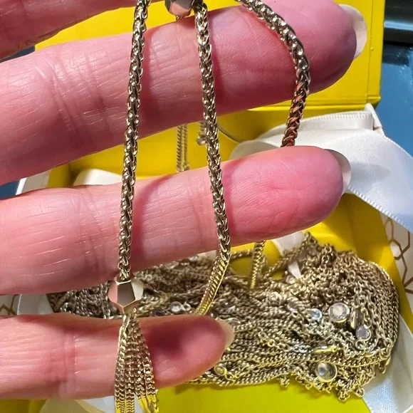 NWT Rare Kendra Scott Anastasia Necklace Yellow Gold Chains & CZ’s Perfect GORG! - Picture 8 of 12